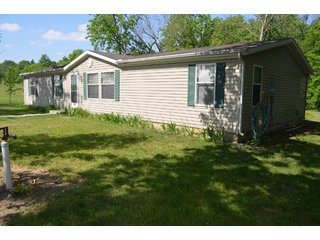 Property photo 11 - Country Home Real Estate Auction on 2 Secluded Acres